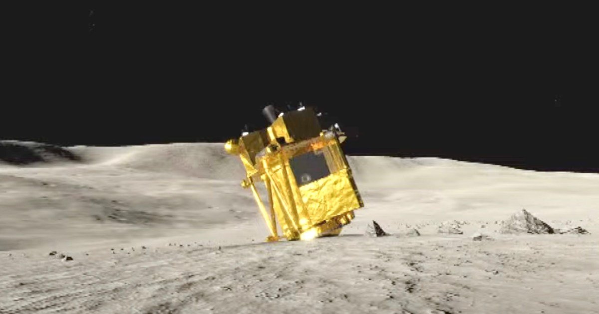 Japan’s lunar lander is back in contact after a power outage